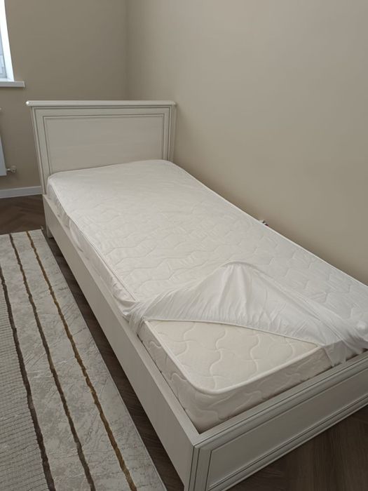 Белоруский кровать