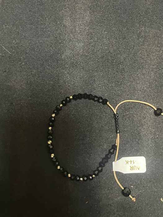 Vand bratari cu bilute din aur