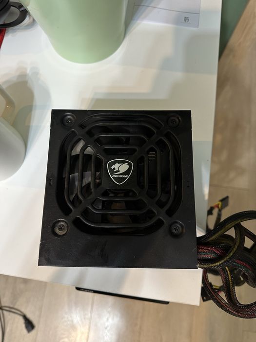 Блок питания Cougar STX 750