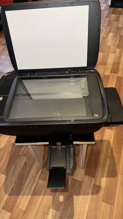 Принтер сатылады/ Продам принтер hp цветной