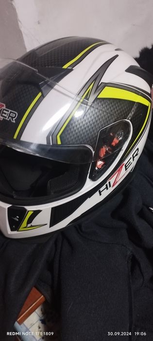 Продам мото шлем