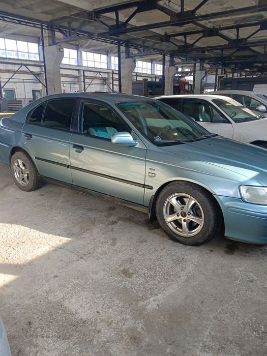 Продам Хонда аккорд 2001года