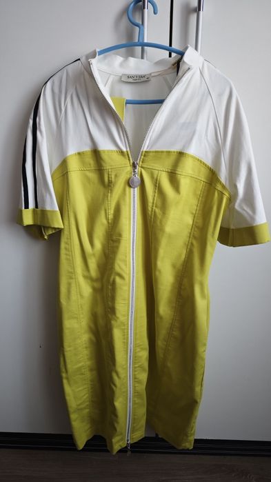 Страхотна  рокля