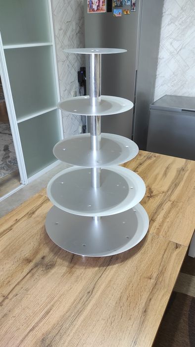 Продам подставку для свадебного торта