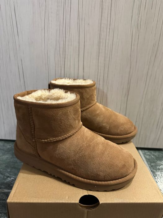 Велурени боти UGG