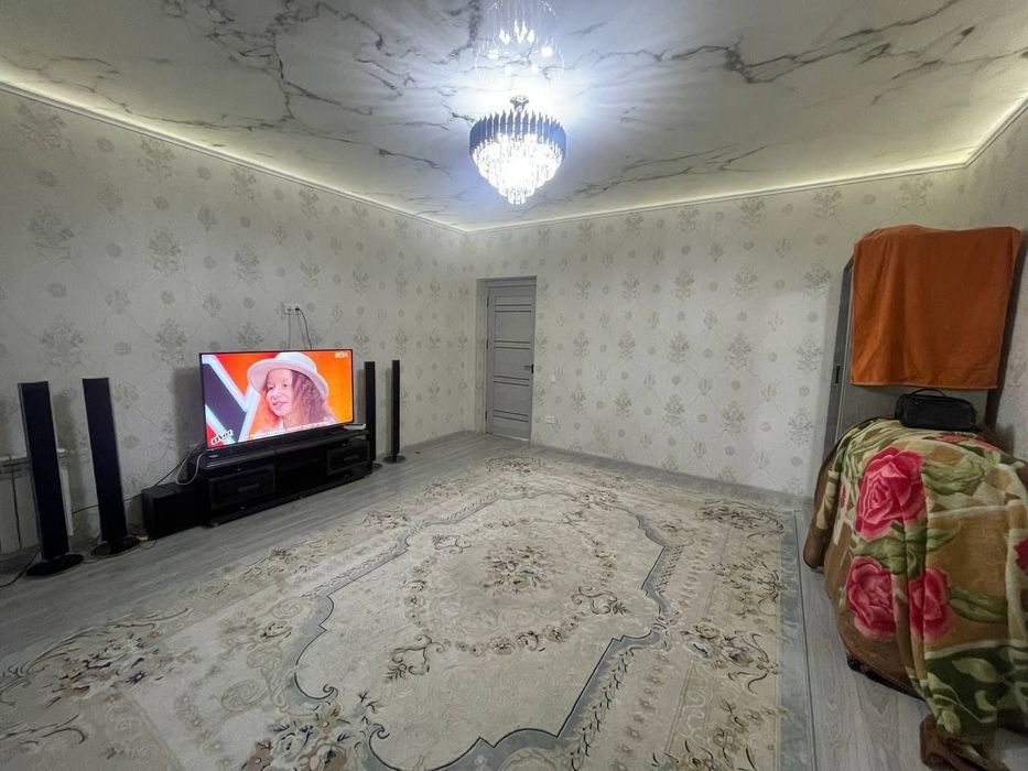 Olmazor tumani beruniy metro Nukus kinoteatr oldida