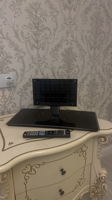 Продам телевизор LG , б/у