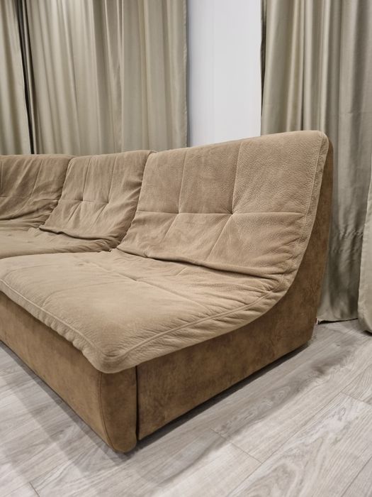 Диван для гостиной