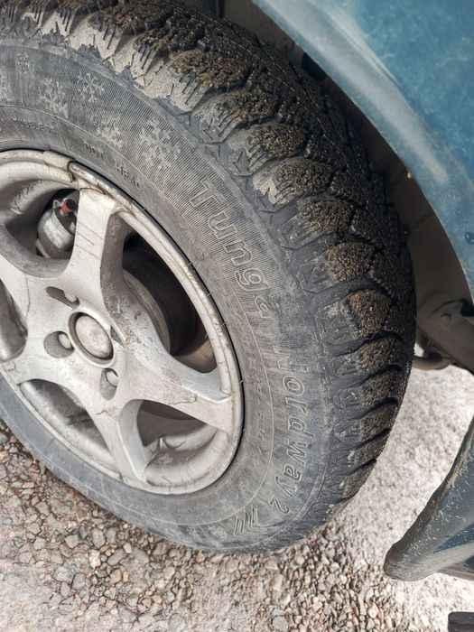 Диски с резиной на ваз