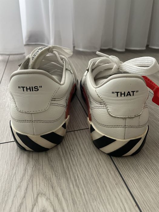 Off White Femei din piele