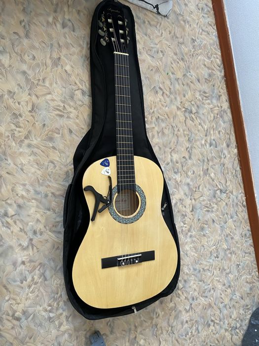 Продам гитару..,