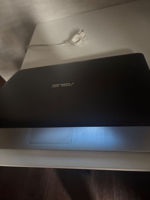 ноутбук asus x550