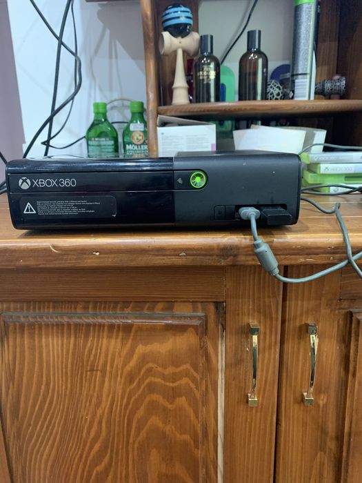 Xbox 360 E modat