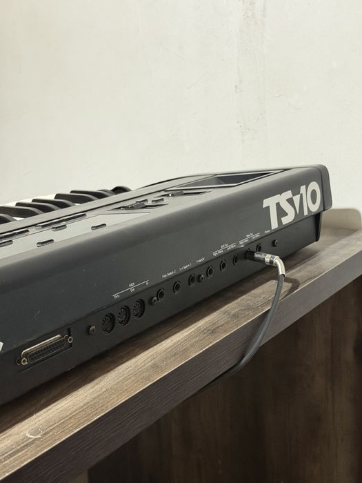 Ensoniq Профессионал Синтезатор
