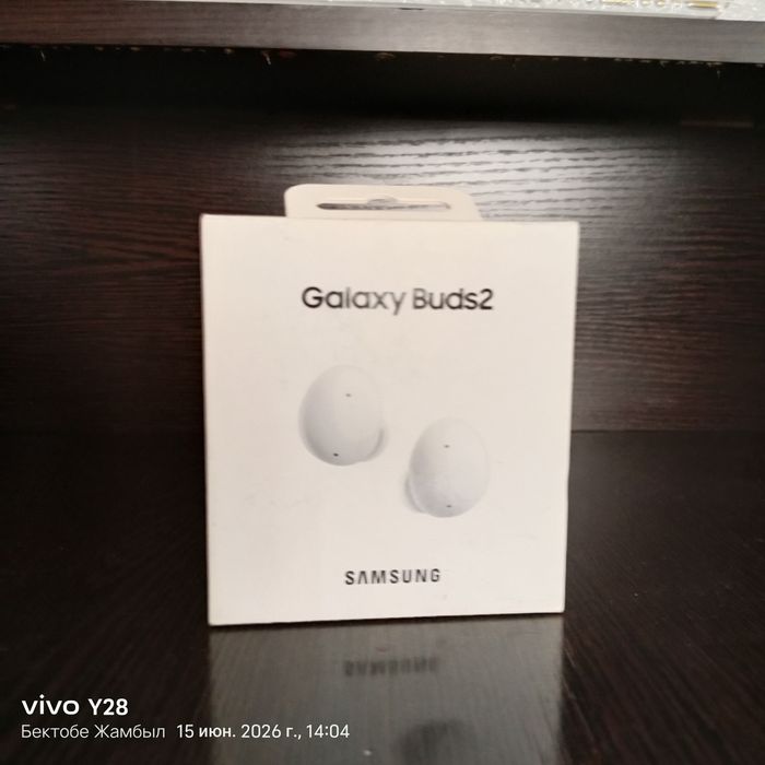 Galaxy buds 2 наушник