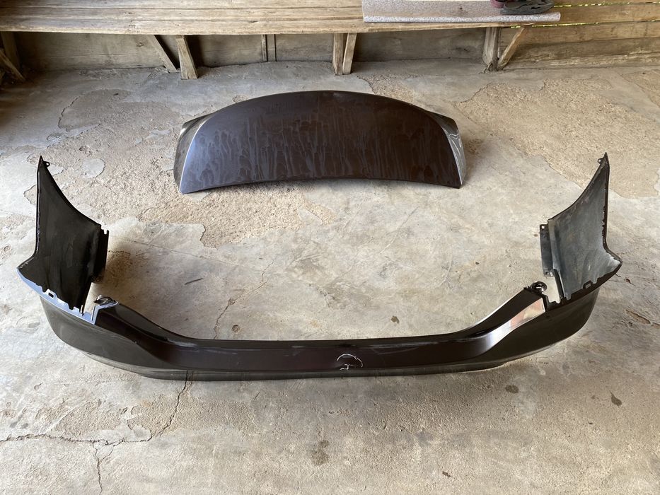 Бампер  на Камри 70 (задний)