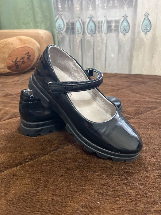 Детские босоножки для девочки