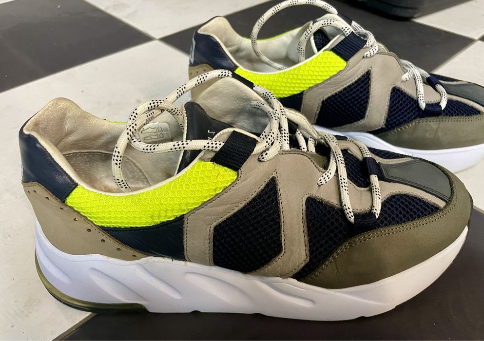 Сникърси Mikakus