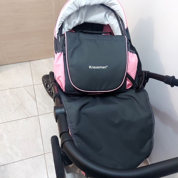 Vând cărucior Krausman 3 în 1  stare foarte bună