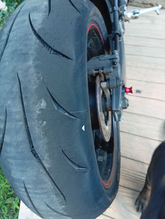 Yamaha R1 n12 2006