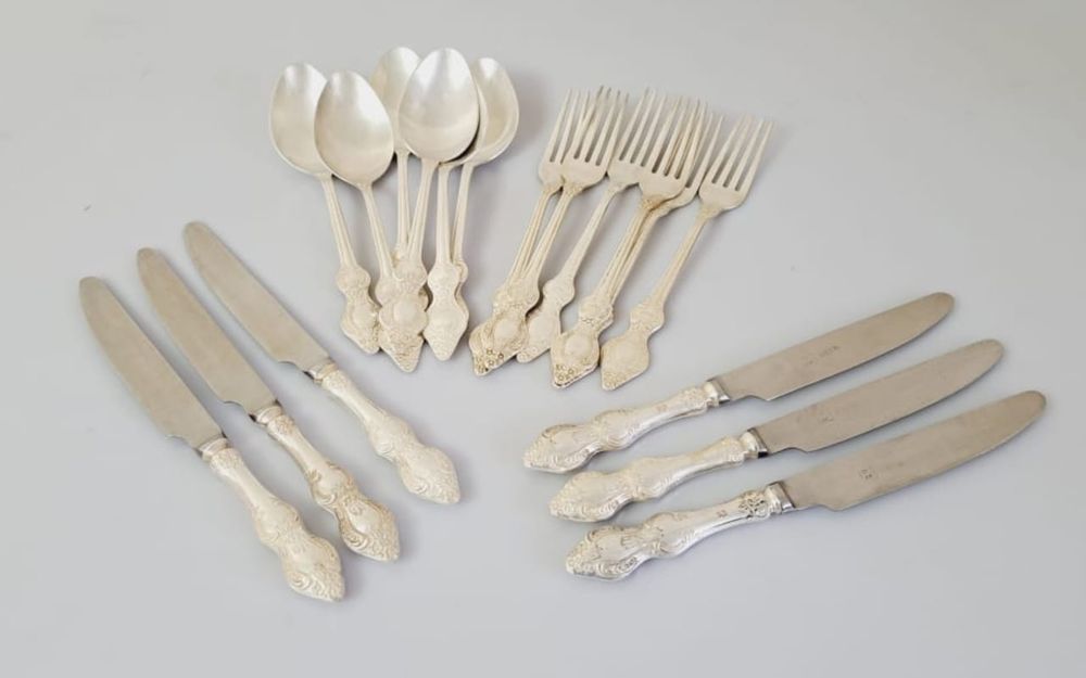 Набор столовых приборов