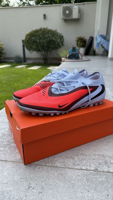Ghete fotbal Nike Phantom 6 PRO TF