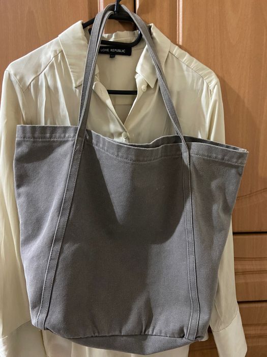 Продам шоппер pull and bear