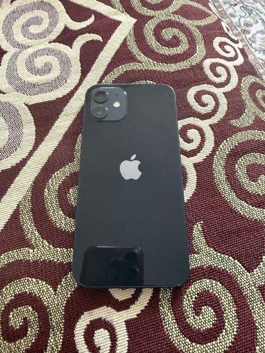Продам iphone 12