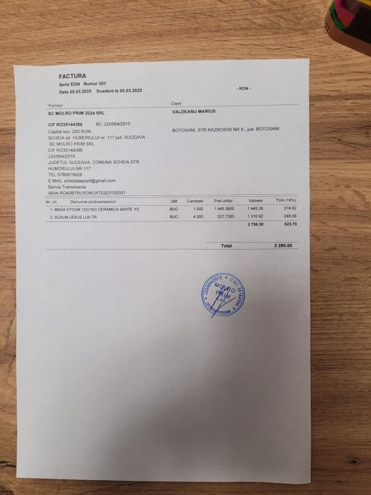 Masă extensibilă elegantă