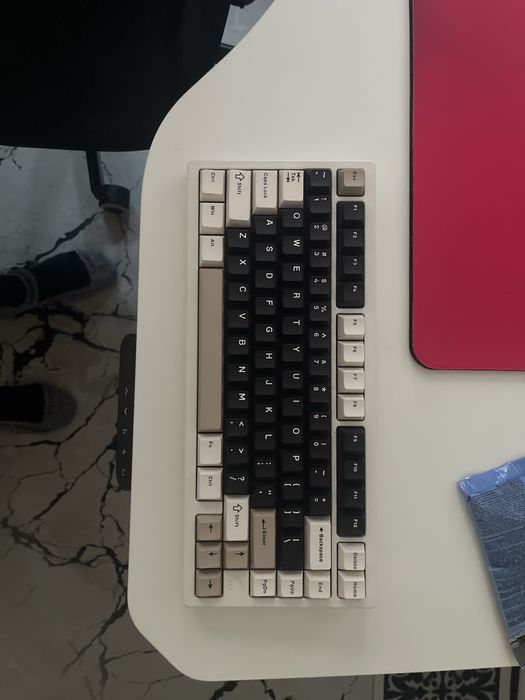 Продаю клавиатру