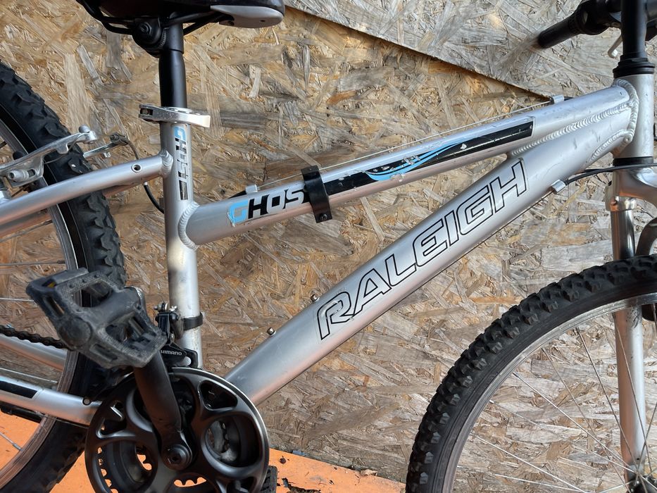 Bicicleta raleigh cadru aluminiu roti 26”