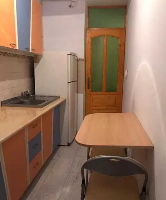 Дава се под наем Едностаен апартамент в Пловдив, Въстанически - 27 кв.м за 112.2 € - Снимка #1