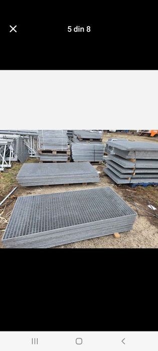 Vând Gretare galvanizate pentru trepte pentru scări sau spălători auto