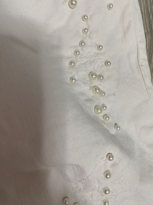 Дънки Guess с мънисти