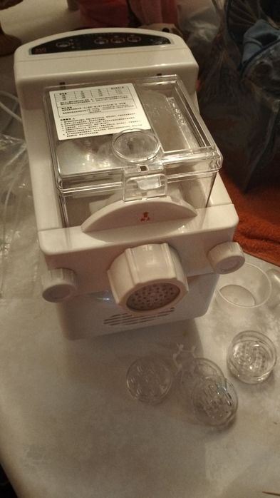 Лапшарезка, тестомес электрическая