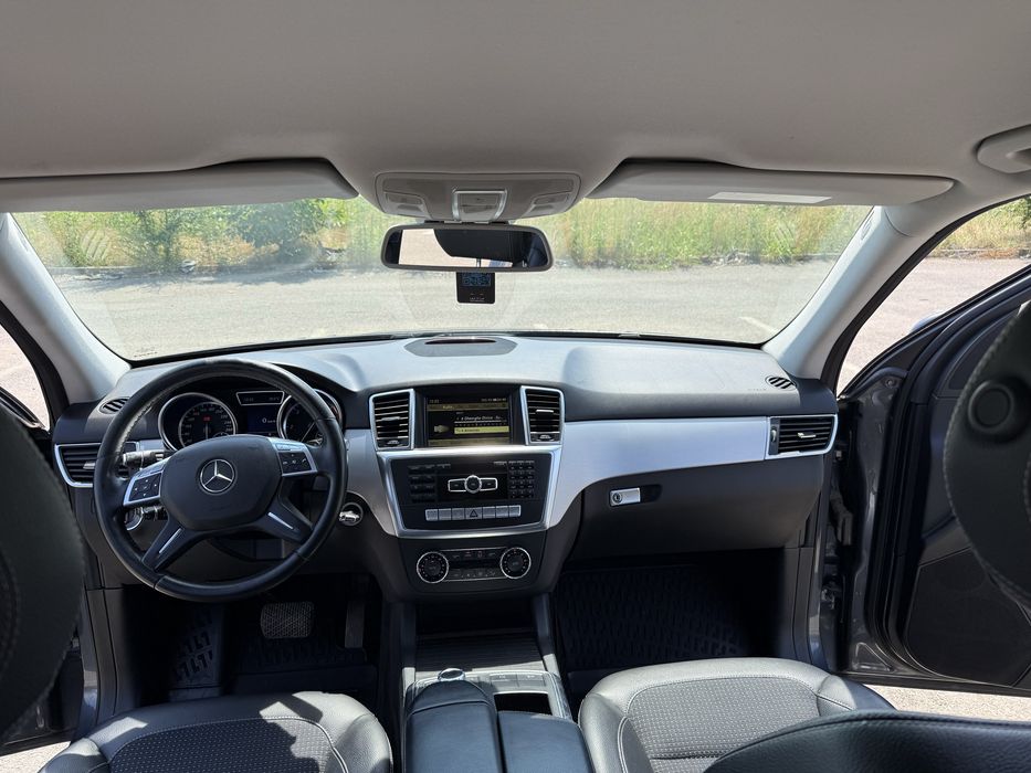 MERCEDES-BENZ ML-Class 2011 — imagine 5