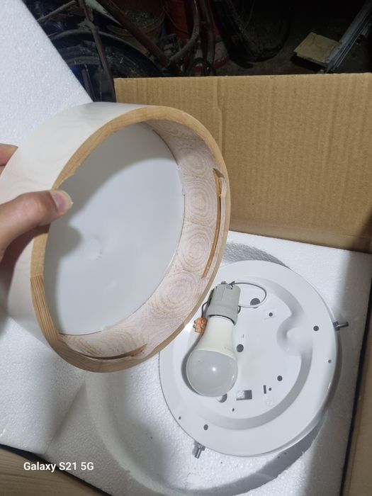 Много лампи и за Буегас