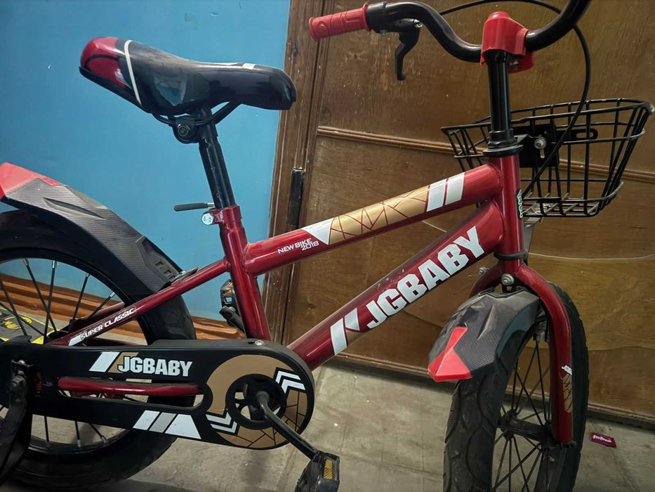 Продам детский велосипед от 4х лет