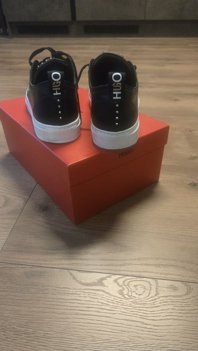 Кожени маратонки Hugo