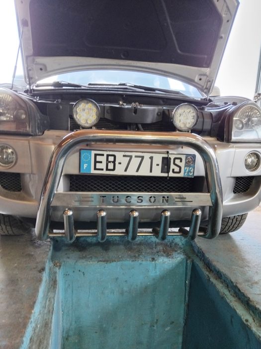 Bara fata hyundai tucson