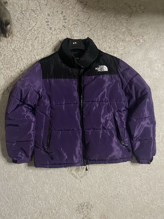 продается куртка The north face