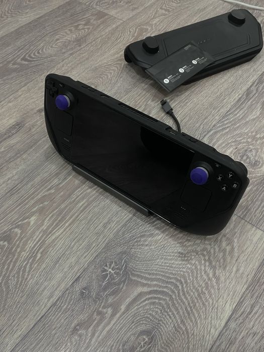 Продам Steam deck