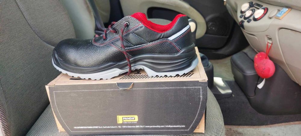 Обувки за работа PANDA REGATA S3 SRC