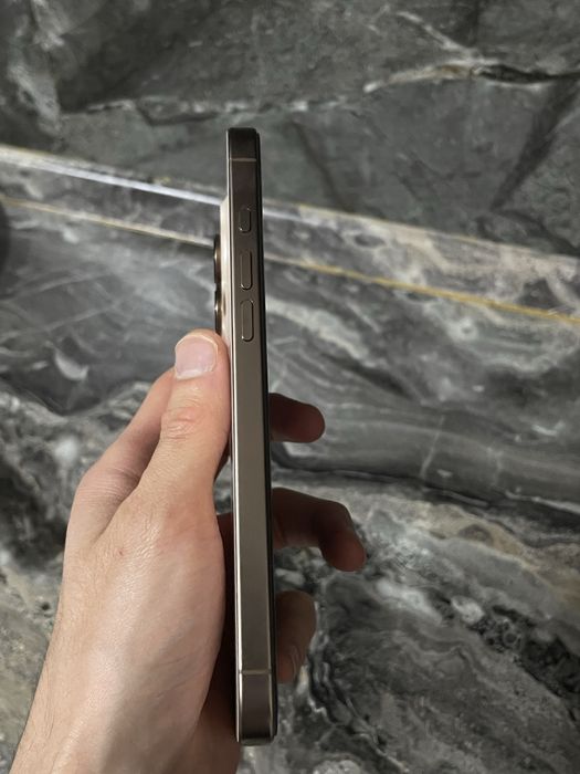 Iphone 16 PRO MAX 256BG 93%