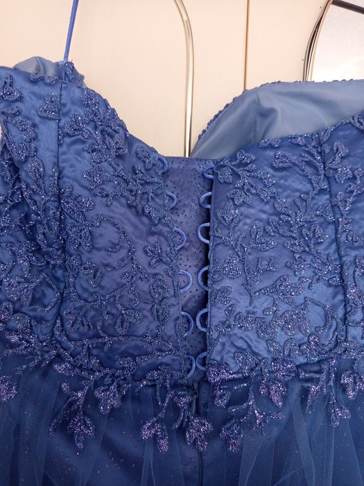 Блестяща синя бална рокля