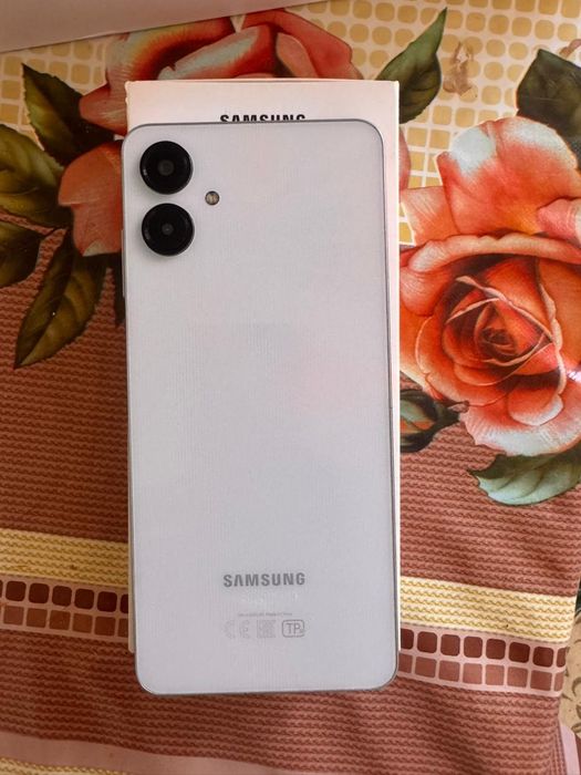 Продам самсунг А06