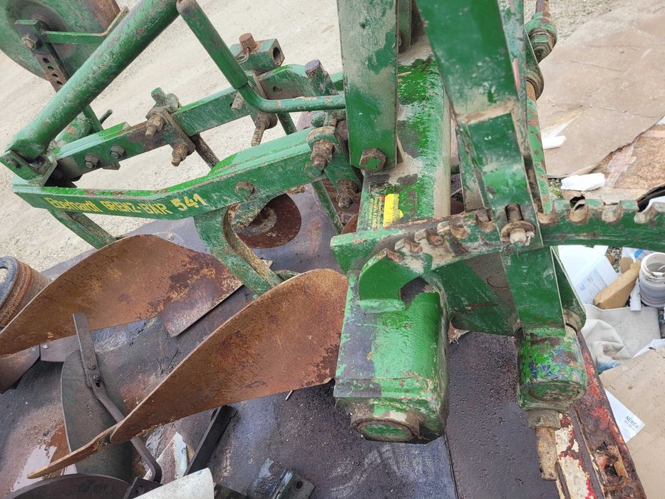 Plug cu 2 si 3 brazde PP3 si alte modele