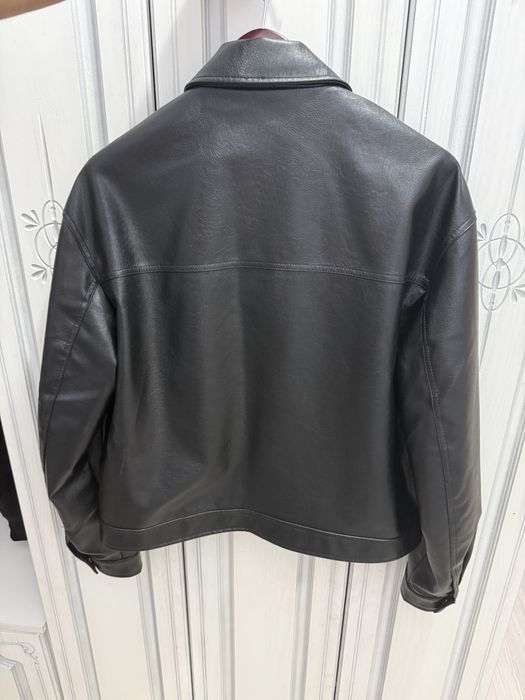 Кожанка Bershka