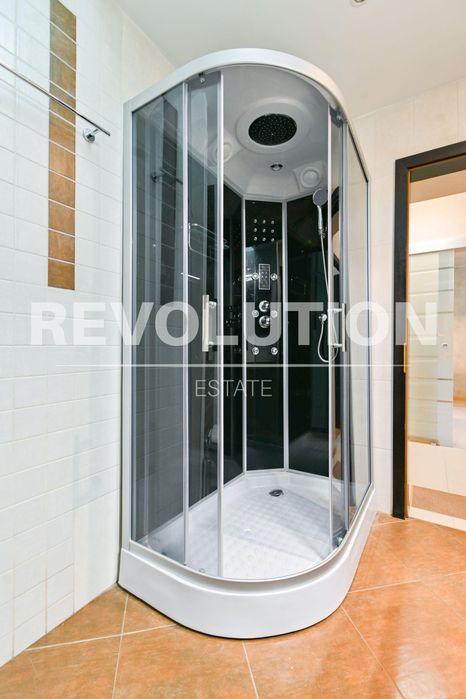 Дава се под наем Двустаен апартамент в София, Хладилника - 65 кв.м за 920 € - Снимка #8