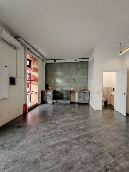 Сдаётся нежилое помещение на первой линии, Бадамзар!